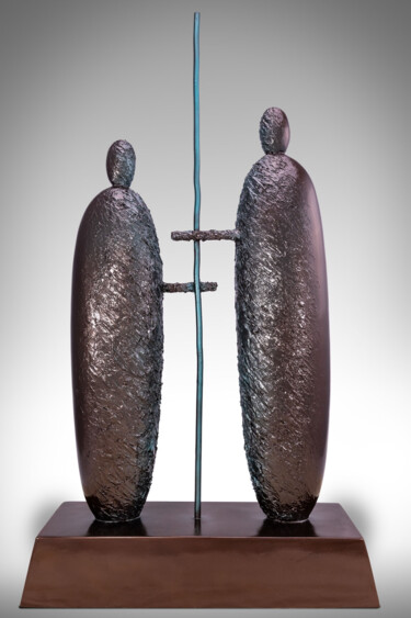 Sculpture intitulée "Stick transfer" par Khurshed Husenov, Œuvre d'art originale, Bronze
