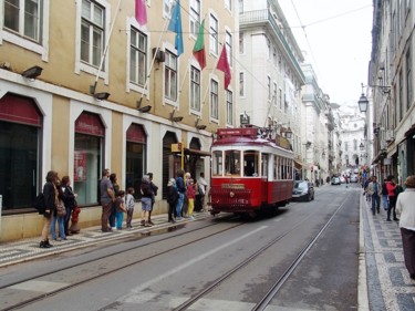 제목이 "Le tramway à Lisbon…"인 사진 Christine Pons로, 원작