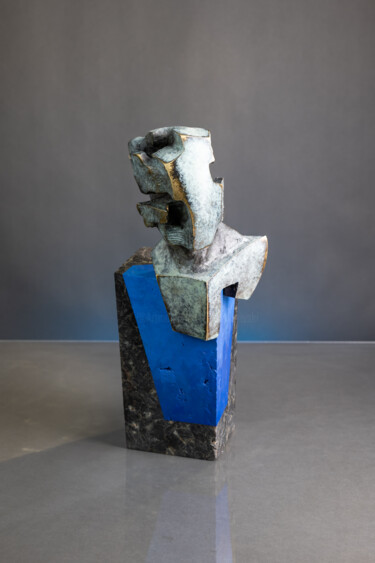 Sculpture titled "FLOSIG II" by Konrad Ziolkowski, Original Artwork, Bronze