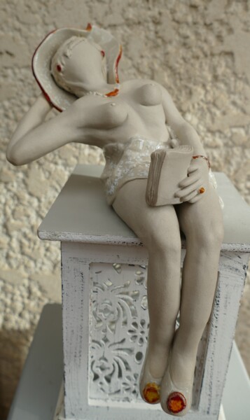 Sculpture titled "185_SOLEJA" by L'Atelier De Nanou, Original Artwork, Terra cotta