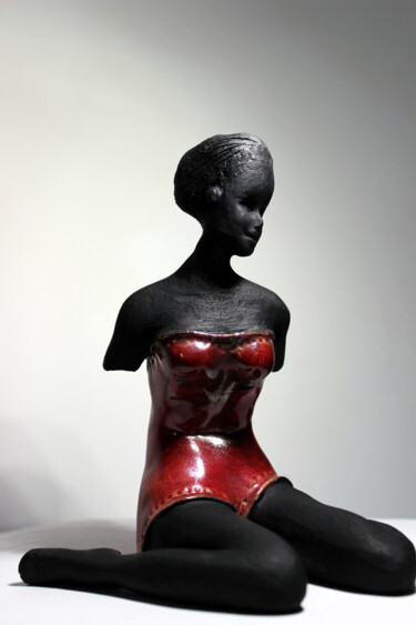 Sculpture titled "Fille de Mélos, Rou…" by Lady Caviar, Original Artwork