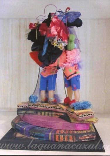 Sculpture intitulée "CHICAS DE LAS SONRI…" par Lagloria, Œuvre d'art originale, Autre
