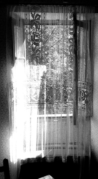 Fotografia zatytułowany „Fenêtre été à Estei…” autorstwa Lalie, Oryginalna praca, Light Painting