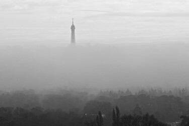 Fotografia zatytułowany „A foggy day” autorstwa Laurence Masson, Oryginalna praca, Fotografia cyfrowa