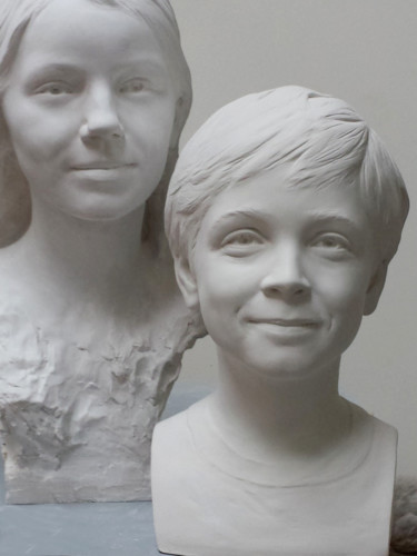Sculpture intitulée "Portraits duo" par Laurent Mc, Œuvre d'art originale, Plâtre