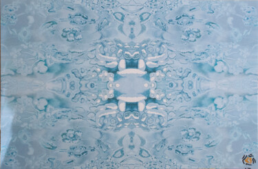 Arts numériques intitulée "Symétrie monochrome" par Léa Coutureau, Œuvre d'art originale, Photo montage