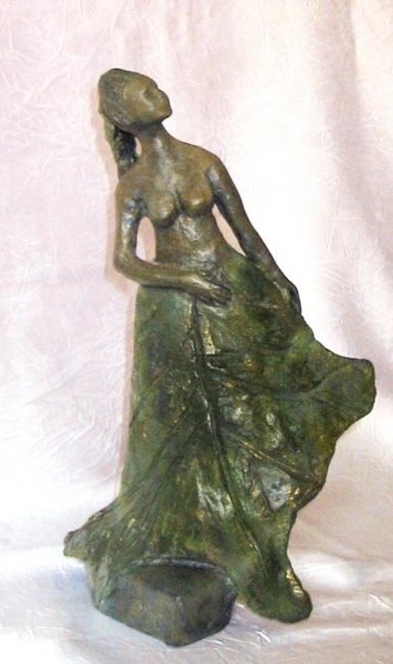 Sculpture titled "Le printemps" by Léone Digraci, Original Artwork, Terra cotta