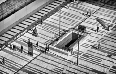 Фотография под названием "Vor dem Bahnhof (Pr…" - Leopold Brix, Подлинное произведение искусства, Цифровая фотография