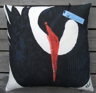 Textile Art titled "Pillow no 2_Black b…" by Carina Linné, Original Artwork, Other