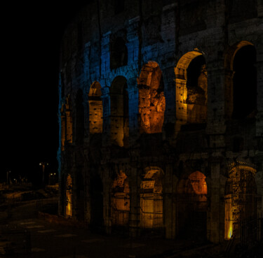 Fotografia zatytułowany „Arches in the Night” autorstwa Lm Walker, Oryginalna praca, Fotografia cyfrowa