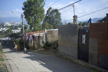 Photographie intitulée "Guatemala" par Lucien Duhamel, Œuvre d'art originale