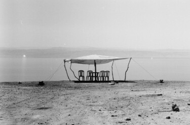 Fotografía titulada "Mer Morte" por Laurence Meyer, Obra de arte original, Fotografía analógica