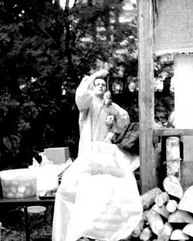 Φωτογραφία με τίτλο "angel with shashlik" από Magda Durda, Αυθεντικά έργα τέχνης, Μη χειραγωγημένη φωτογραφία