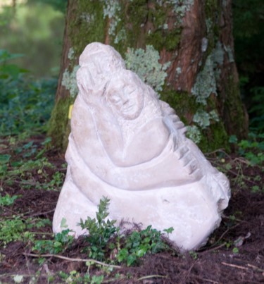 Sculptuur getiteld "Graine d'amour" door Martine Magritte, Origineel Kunstwerk, Steen