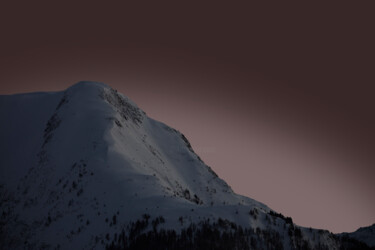 Fotografia intitolato "Gipfel der Stille:…" da Manuel Barth, Opera d'arte originale, Fotografia manipolata Montato su Allumi…