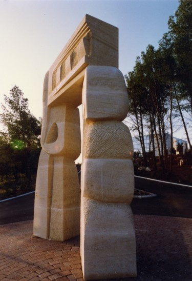 Sculptuur getiteld "Portique." door Manuel Paoli, Origineel Kunstwerk