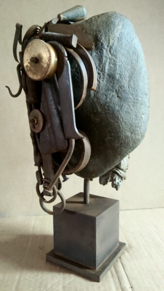 Скульптура под названием "Cap2" - Manuel Solà, Подлинное произведение искусства, Металлы
