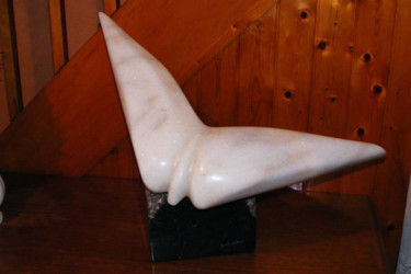 Sculpture intitulée "flight." par Seraphin, Œuvre d'art originale, Pierre