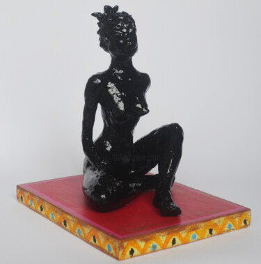 Skulptur mit dem Titel "Black nude 2" von Margarita Felis, Original-Kunstwerk, Ton