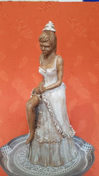 Escultura titulada "Danseuse-à-la-jarre…" por Marianne Blanc, Obra de arte original, Terracota