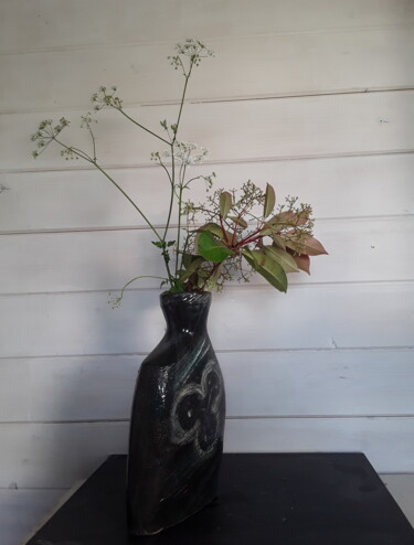 设计 标题为“Vase mishima” 由Marie Pascale Martins, 原创艺术品, 陶瓷