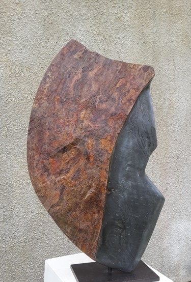 Скульптура под названием "Métamorphose" - Maryvonne Lorgeré, Подлинное произведение искусства, Камень