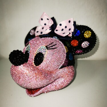 Sculpture titled "MINNIE SWAROVSKI DA…" by Matteo D'Adda, Original Artwork, Resin