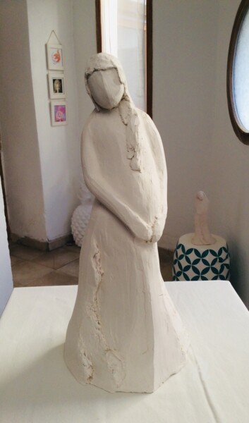 Sculpture titled "Maternité" by Meryem, Original Artwork, Terra cotta