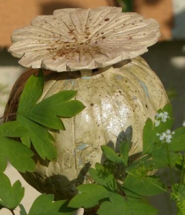 Sculpture titled "Papaver (fruit)" by Michel Lachiver, Original Artwork, Ceramics