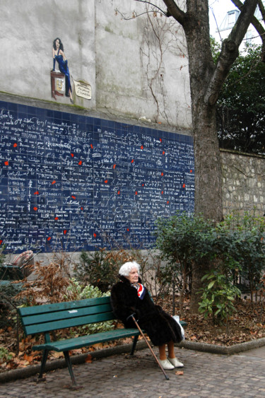 Fotografie mit dem Titel "Dos au mur" von Michel Volle, Original-Kunstwerk