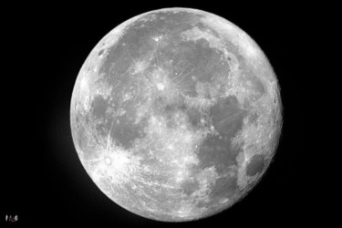 摄影 标题为“La lune du 15.09.20…” 由Miodrag Aubertin, 原创艺术品, 数码摄影