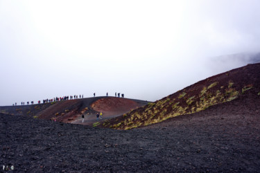 Fotografia intitulada "Etna - Cratère Silv…" por Miodrag Aubertin, Obras de arte originais