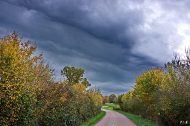 Fotografia intitolato "entre ciel et terre…" da Miodrag Aubertin, Opera d'arte originale