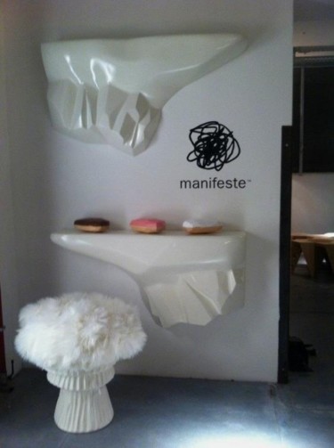 Design intitulée "mobilier Manifeste" par Mirèo, Œuvre d'art originale