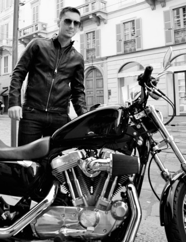 제목이 "Man on the motorcyc…"인 사진 Magico110로, 원작, 디지털