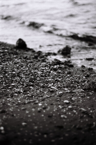 Fotografia zatytułowany „Sea stills #1” autorstwa Monochrome Renditions, Oryginalna praca, Fotografia filmowa