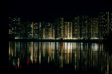 Fotografia zatytułowany „night cityscape” autorstwa Mrivserg, Oryginalna praca, Fotografia cyfrowa