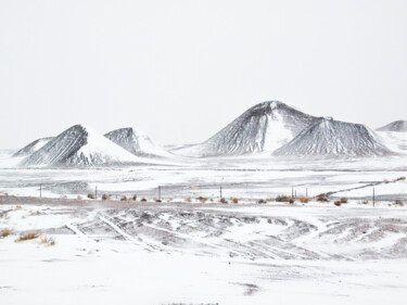 Fotografie getiteld "Snow path" door Nadezda Sharova, Origineel Kunstwerk, Digitale fotografie