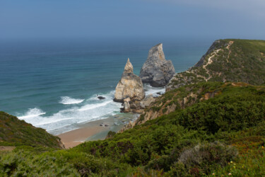 Fotografia intitolato "Green cliffs" da Nadezda Sharova, Opera d'arte originale, Fotografia digitale