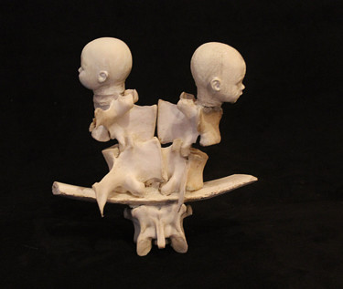 Sculpture intitulée "Bébés Gémeaux" par Nancy Cardinal, Œuvre d'art originale, Techniques mixtes