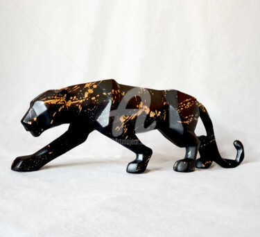 Skulptur mit dem Titel "Panther black" von Na$H, Original-Kunstwerk, Acryl
