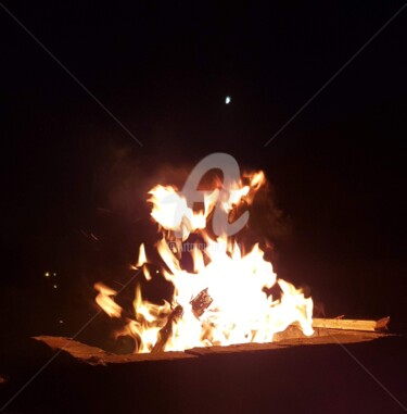 Photographie intitulée "Dans le feu" par Nelly Coudoux, Œuvre d'art originale, Photographie argentique