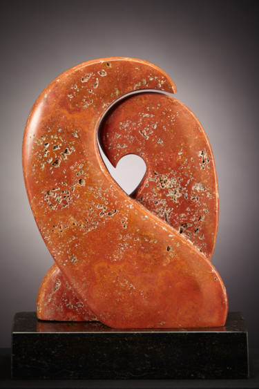 Γλυπτική με τίτλο "Amor Infinito / Geb…" από Nick Vermeulen, Αυθεντικά έργα τέχνης, Πέτρα