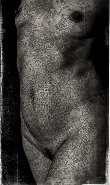 Photographie intitulée "La Déesse" par Nicolas Bernié, Œuvre d'art originale, Photographie manipulée