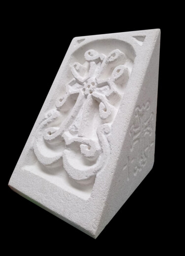 Skulptur mit dem Titel "Mini Khachkar" von Nicolas Bouriot (KRB1), Original-Kunstwerk, Stein