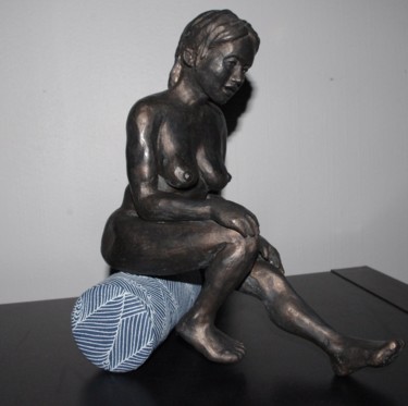 雕塑 标题为“Femme assise” 由Nicolas Sevin, 原创艺术品, 兵马俑