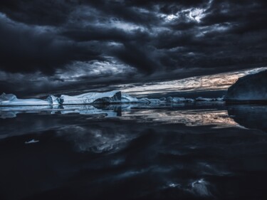 Photographie intitulée "Storm is coming" par Nicolas Tolstoï, Œuvre d'art originale, Photographie numérique