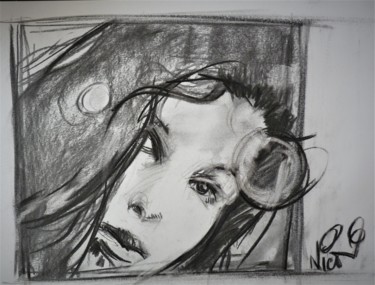 Dessin intitulée "a girl  from a drea…" par Nicolas Delatronchette, Œuvre d'art originale, Fusain