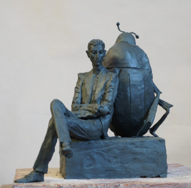 Rzeźba zatytułowany „Kafka with beetle” autorstwa Николай Шаталов, Oryginalna praca, Glina