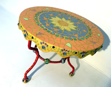 设计 标题为“table basse "tourne…” 由Odile Maffone, 原创艺术品, 家具